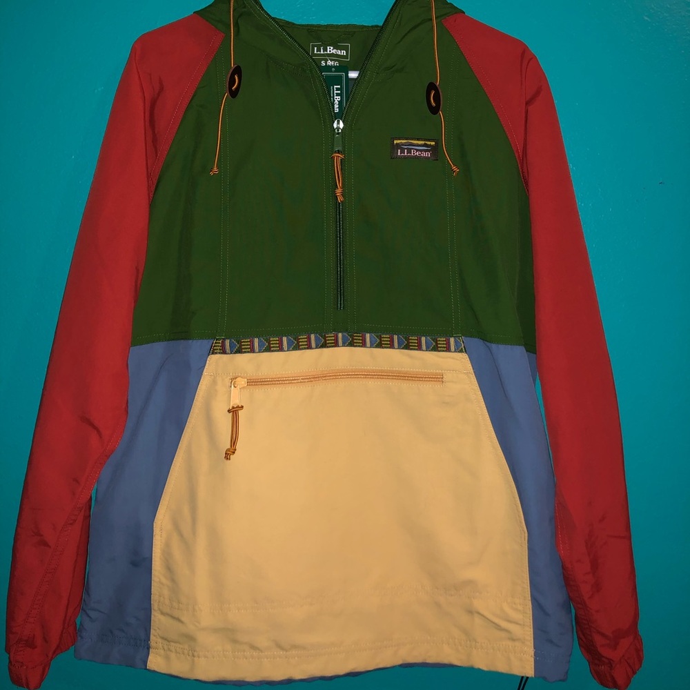 L.L.Bean Women’s Mountain Classic Jacket Multi-Color.